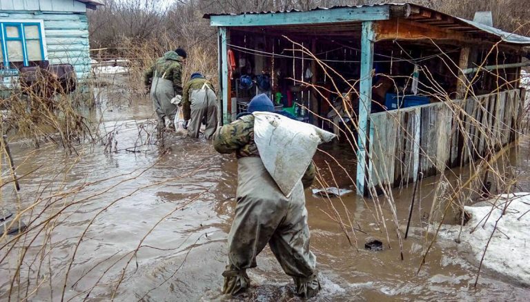 Ждете милости от власти? Взять их — ваша задача!