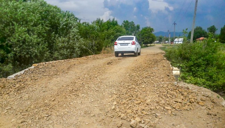 В селе Бобровка открылось движение по восстановленному мосту