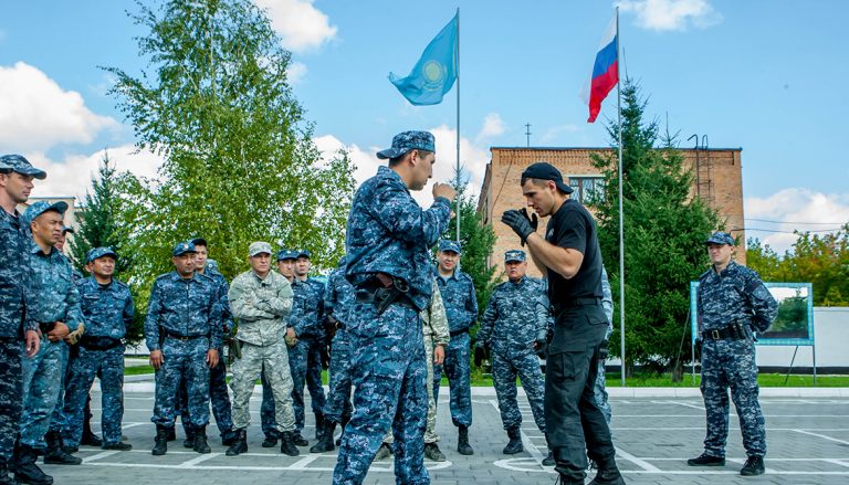 В Усть-Каменогорске полицейские Казахстана и России провели совместные практические и теоретические занятия