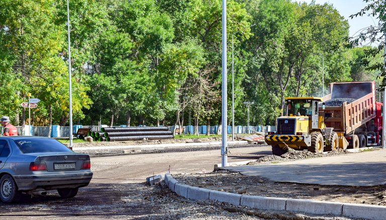 Транспортный коллапс в Усть-Каменогорске разрешится в ближайшие дни — власти города