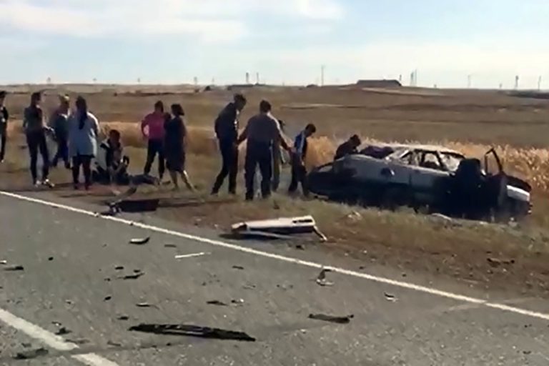 Чудовищная авария на трассе Семей-Чарск унесла жизни двух человек