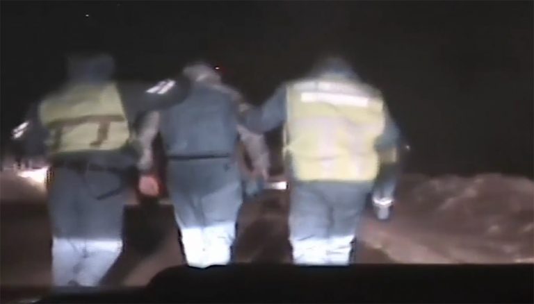 Угонщик пытался скрыться от сотрудников полиции в ВКО, — задержан