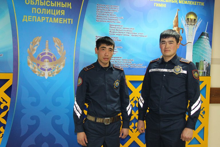 Полицейские помогли экстренно доставить 66-летнего мужчину в тяжелом состоянии здоровья.
