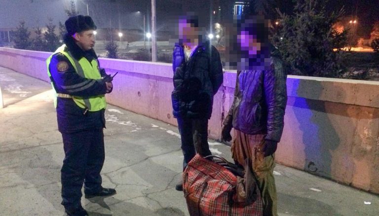 Полицейские Усть-Каменогорска ранним воскресным утром задержали похитителей кабеля