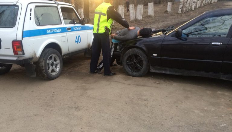 Угонщик в Усть-Каменогорске лишь час успел покататься на автомобиле, который он похитил со стоянки во дворе