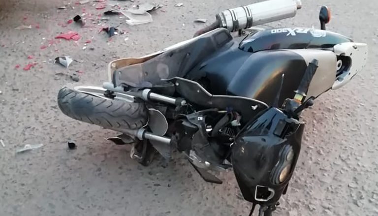 Пьяный водитель мопеда спровоцировал аварию и оказался в больнице