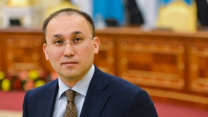 Абаев прокомментировал неполадки с Интернетом 9 мая