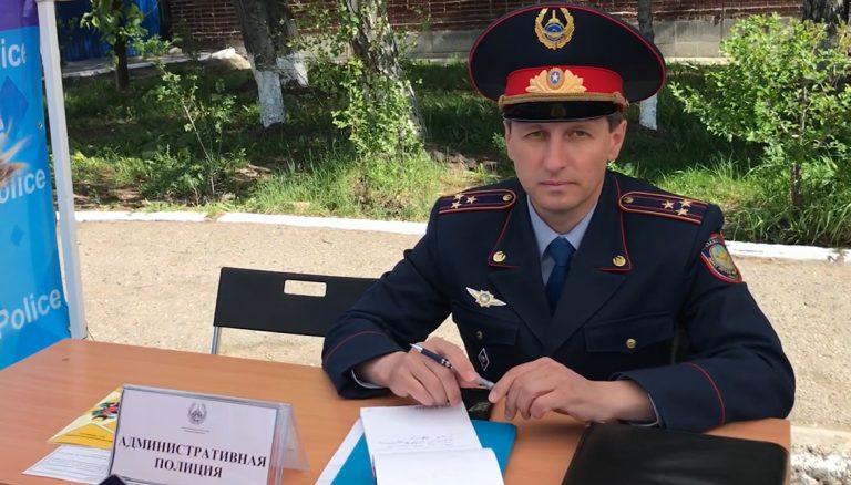 В дополнение о наклейках на автомобиле — блиц-интервью с зам.начальника административной полиции Сергеем Коваленко