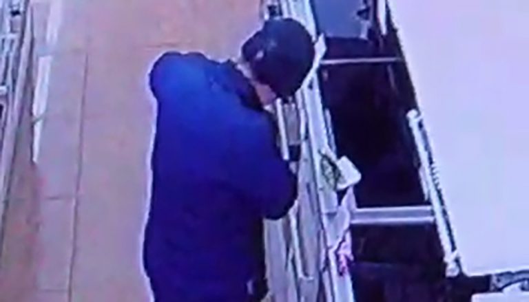 В Усть-Каменогорске молодой вор украл товары в двух торговых домах на 120 тысяч тенге