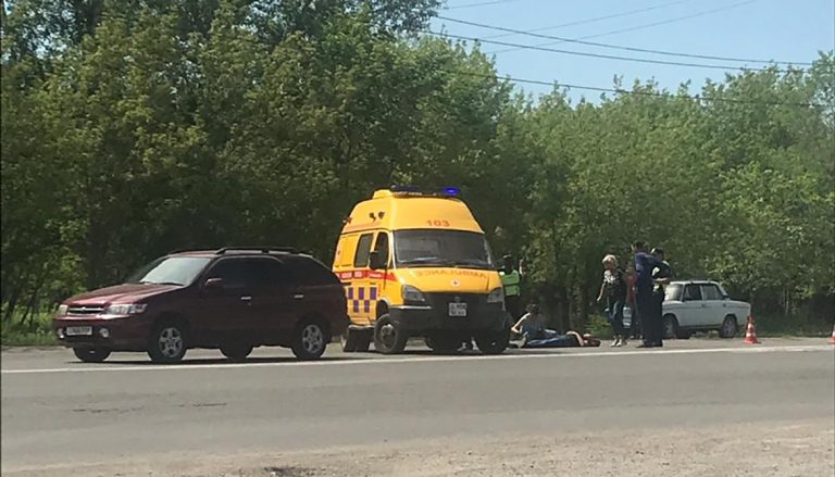 В Усть-Каменогорске в День защиты детей пожилой автомобилист сбил юношу на пешеходном переходе