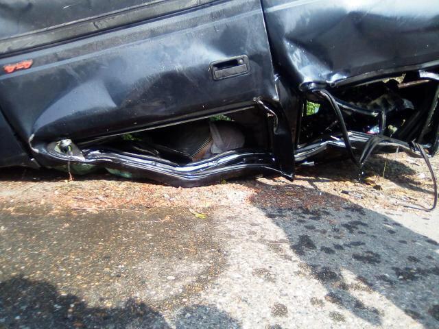 Водолазы ДЧС ВКО в ходе проведения поисковой операции обнаружили на реке Бухтарма опрокинувшийся автомобиль