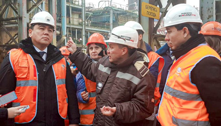 В Усть-Каменогорске чиновники пытаются найти резервы по улучшению экологической ситуации в городе