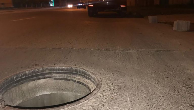 Водитель, автомобиль которого провалился в открытый канализационный люк, отсудил у ГКП ПХВ «Өскемен-Водоканал» 428,6 тысячи тенге