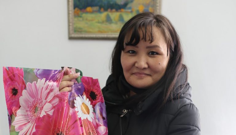 «Казцинк» вручит подарки к Наурызу пожилым людям и семьям, которые особенно нуждаются во внимании