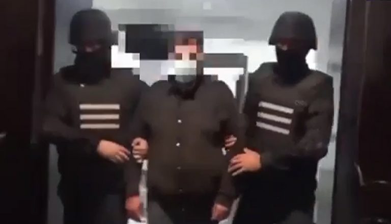 За взятки задержан сотрудник госкомпании исправительной системы в Восточном Казахстане