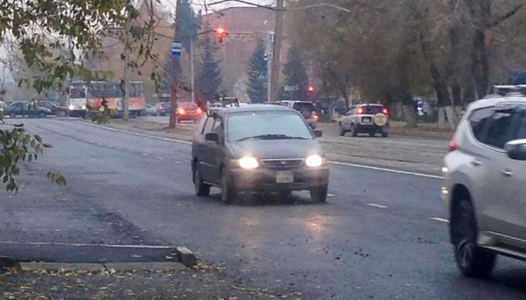 На проспекте Шакарима в Усть-Каменогорске открылось долгожданное движение в обе стороны