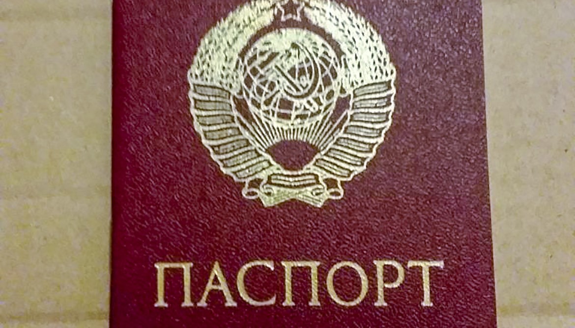 68542