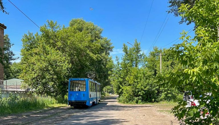 Городские власти Усть-Каменогорска с удовольствием комментируют преимущества реформы общественного транспорта в городе, но не хотят отвечать на серьезные вопросы