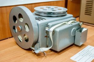 Ленточный перфоратор