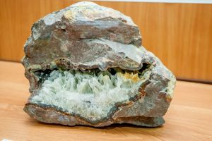 Агат из месторождения на территории полигона