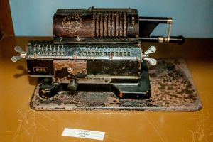 Арифметическая счетная машинка "Феликс"